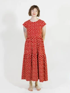 Red Micro Floral Tiered Jersey Dress By Mata Traders 8 Red Micro Floral Tiered Jersey Dress By Mata Traders -MODERN MILLIE Shop Matatraders64d941e95d61e064d941e95d707.0231667664d941e95d707