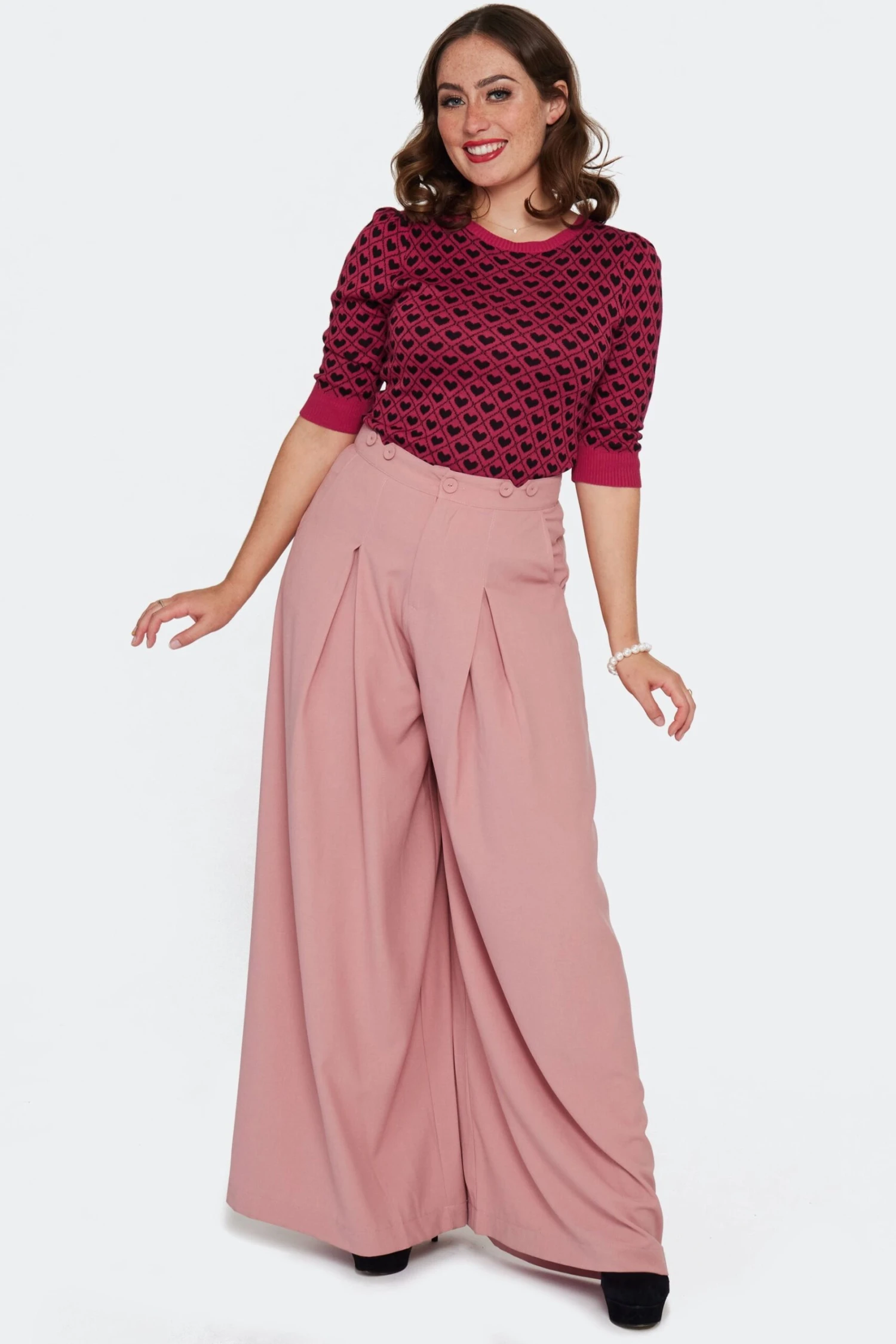 Heart Pullover Sweater in Raspberry Red by Voodoo Vixen Heart Pullover Sweater In Raspberry Red By Voodoo Vixen -MODERN MILLIE Shop SWA7150 RED 04 scaled