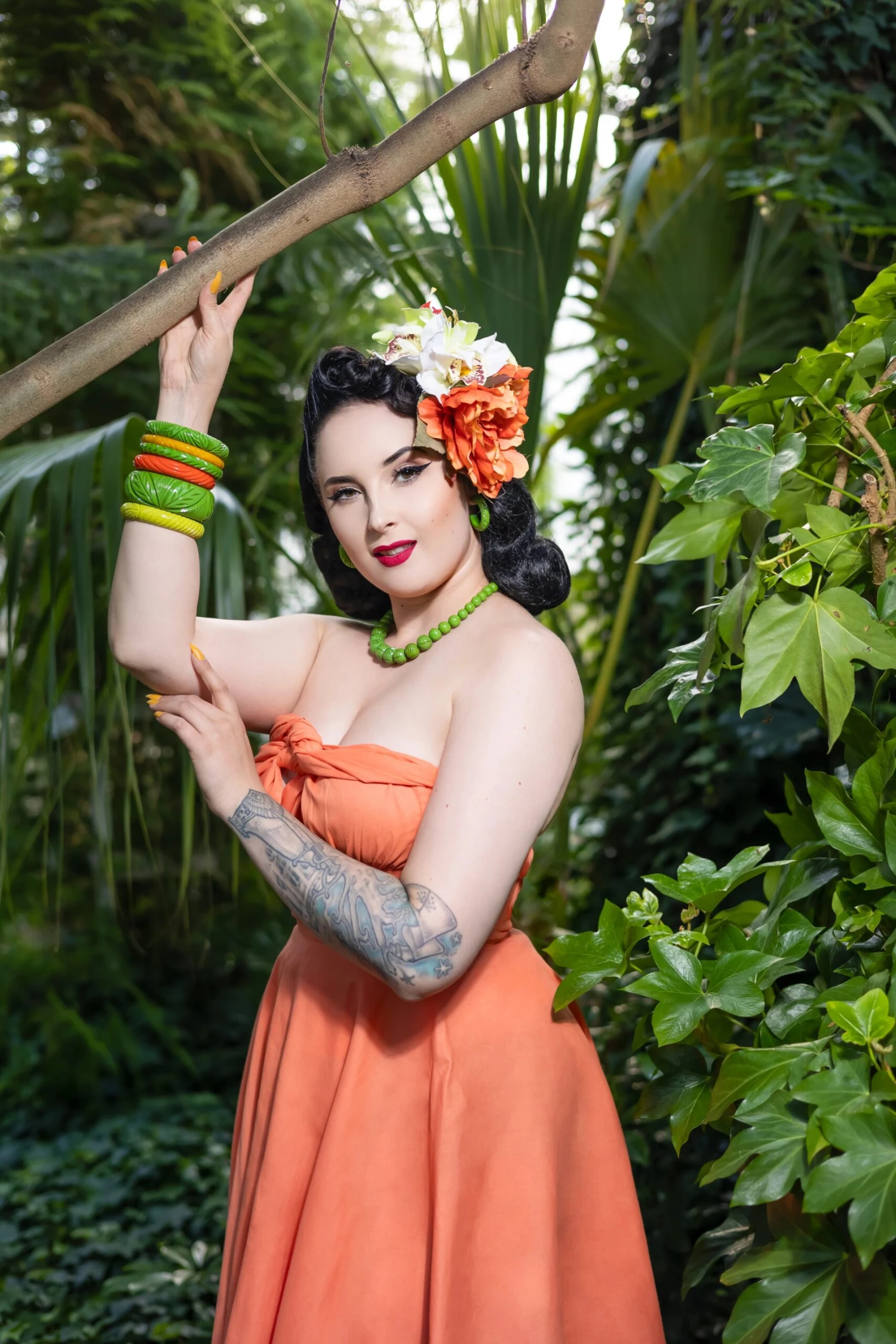 Palm Heavy Carve Beaded Necklace by Splendette Palm Heavy Carve Beaded Necklace By Splendette -MODERN MILLIE Shop Splendette.SS22.HeavyCarved.W14 715214d4 7cdd 43be a3de 869e09c0b752 scaled