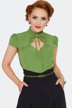 Green Short Sleeve Keyhole Button Down Top By Voodoo Vixen -MODERN MILLIE Shop TPA3178 GRN 01