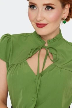 Green Short Sleeve Keyhole Button Down Top By Voodoo Vixen -MODERN MILLIE Shop TPA3178 GRN 03
