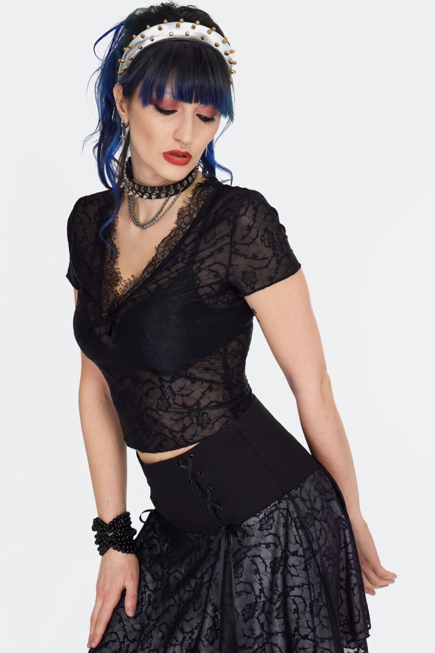 Black Short Sleeve Fitted Lace Floral Top by Jawbreaker Black Short Sleeve Fitted Lace Floral Top By Jawbreaker -MODERN MILLIE Shop TPA3200 BLK 05 scaled