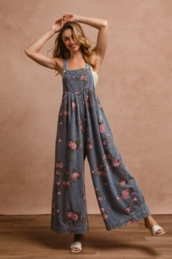 Floral Denim Wide Leg Jumpsuit -MODERN MILLIE Shop a409ec1a 0af0 457e 8c25 a57ac3f62f99