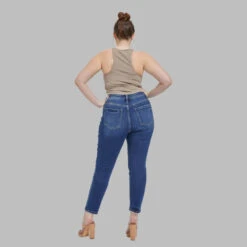 High Rise Ankle Skinny Jeans By Mica Denim 10 High Rise Ankle Skinny Jeans By Mica Denim -MODERN MILLIE Shop a7b88486683756cffb5c8c715d7f1e404b6f8a43d98e8058c21786032ef7f100