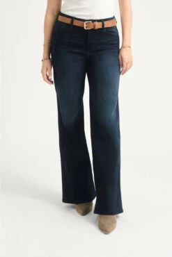 Wide Leg 32" Better Butter Jeans By 1822 Denim -MODERN MILLIE Shop b252d600169628d95ab1015b72d01cefeeda2b474009f1f0003ea9f49e00293c