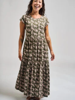 Green Leopard Tiered Jersey Dress By Mata Traders -MODERN MILLIE Shop d0c9f0121469e60e859ce88d3479a20d3bf2569b217c5e43a641fdadf3ea3f43