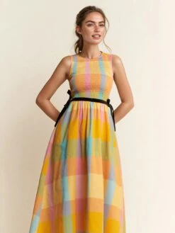 Check Plaid Smocked Bodice Midi Dress -MODERN MILLIE Shop d98d735e68fa21f2cfaaaadab8e06050faa8e34d2284bc4b947bdb0981d07127