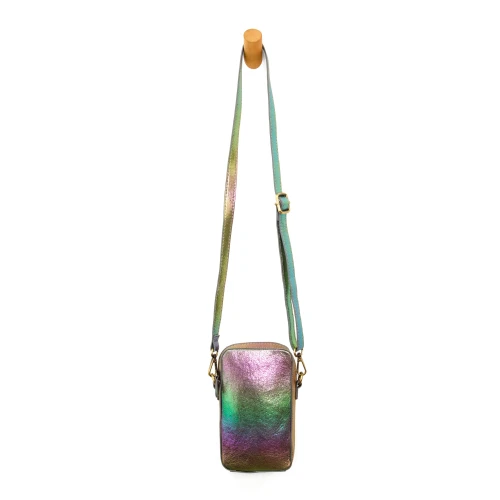 Phoenix Holographic Cross-Body Phone Bag in Multiple Colors Phoenix Holographic Cross-Body Phone Bag In Multiple Colors -MODERN MILLIE Shop download 25 00ba00d1 73ab 46e4 908b 38a1b9aaa7b9