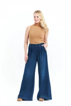 Chambray Pleated Wide Leg Jeans 32" By 1822 Denim 6 Chambray Pleated Wide Leg Jeans 32" By 1822 Denim -MODERN MILLIE Shop e0b63a01606fa53b8caa384d314d329f40844b4904205cf7f019fa10aa080cc0