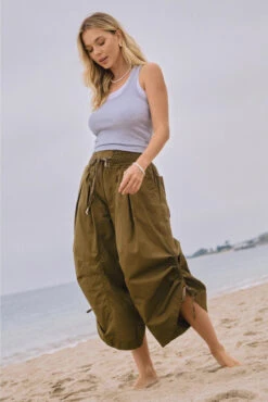 Denim Loose Overalls -MODERN MILLIE Shop f51c97accc7ad535671b74d0d7df5e73ab200e1a7c20470b6d5b84f05e33c89d