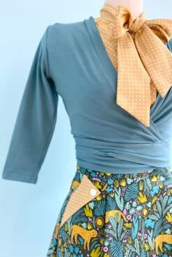 Ocean Blue Sweet Sweater By Heart Of Haute -MODERN MILLIE Shop image 27dd39eb 1eae 4a78 b6bc 835936b112ad