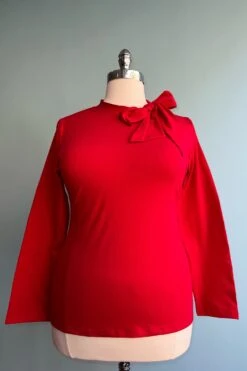 Long Sleeve Red Imagine Bow Top By Heart Of Haute
