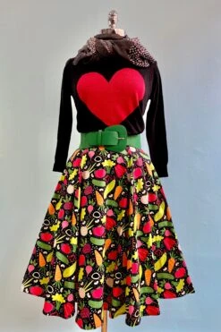 Black And Red Heart Pullover Sweater 4 Black And Red Heart Pullover Sweater -MODERN MILLIE Shop image 921f9816 4d9f 42d3 8ede 35f1b0031794