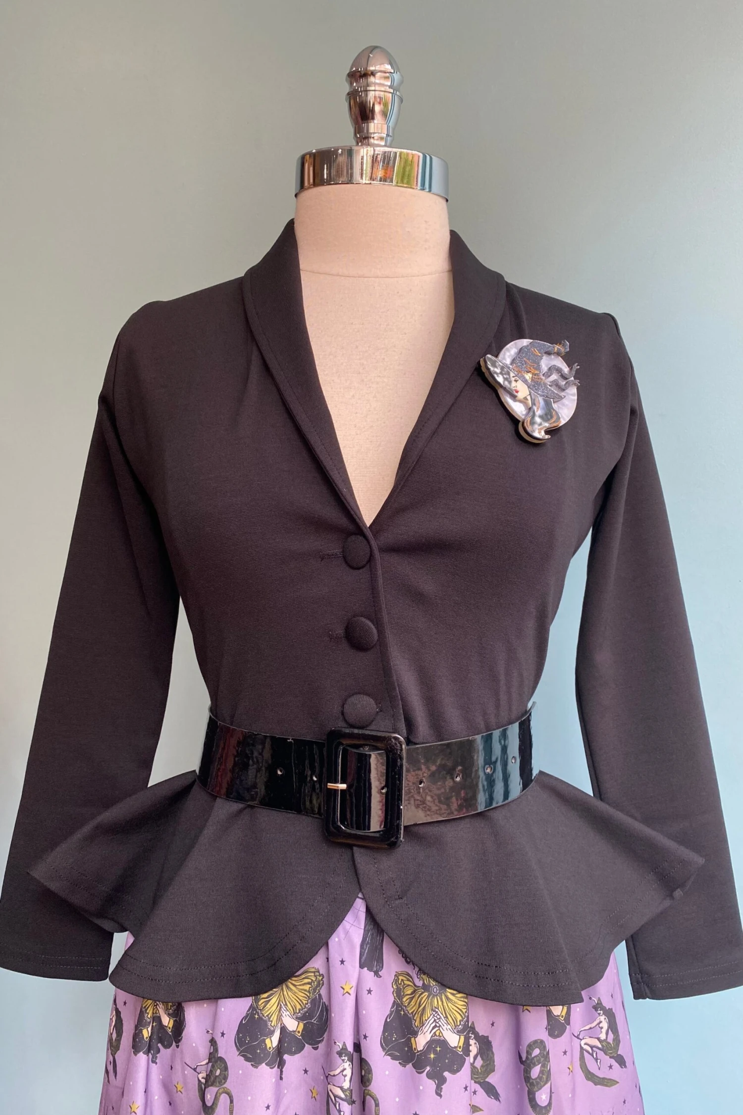 Black Diva Jacket by Heart of Haute Black Diva Jacket By Heart Of Haute -MODERN MILLIE Shop image a2cfb74c 1442 4c84 bfc3 13b52c282b78 scaled