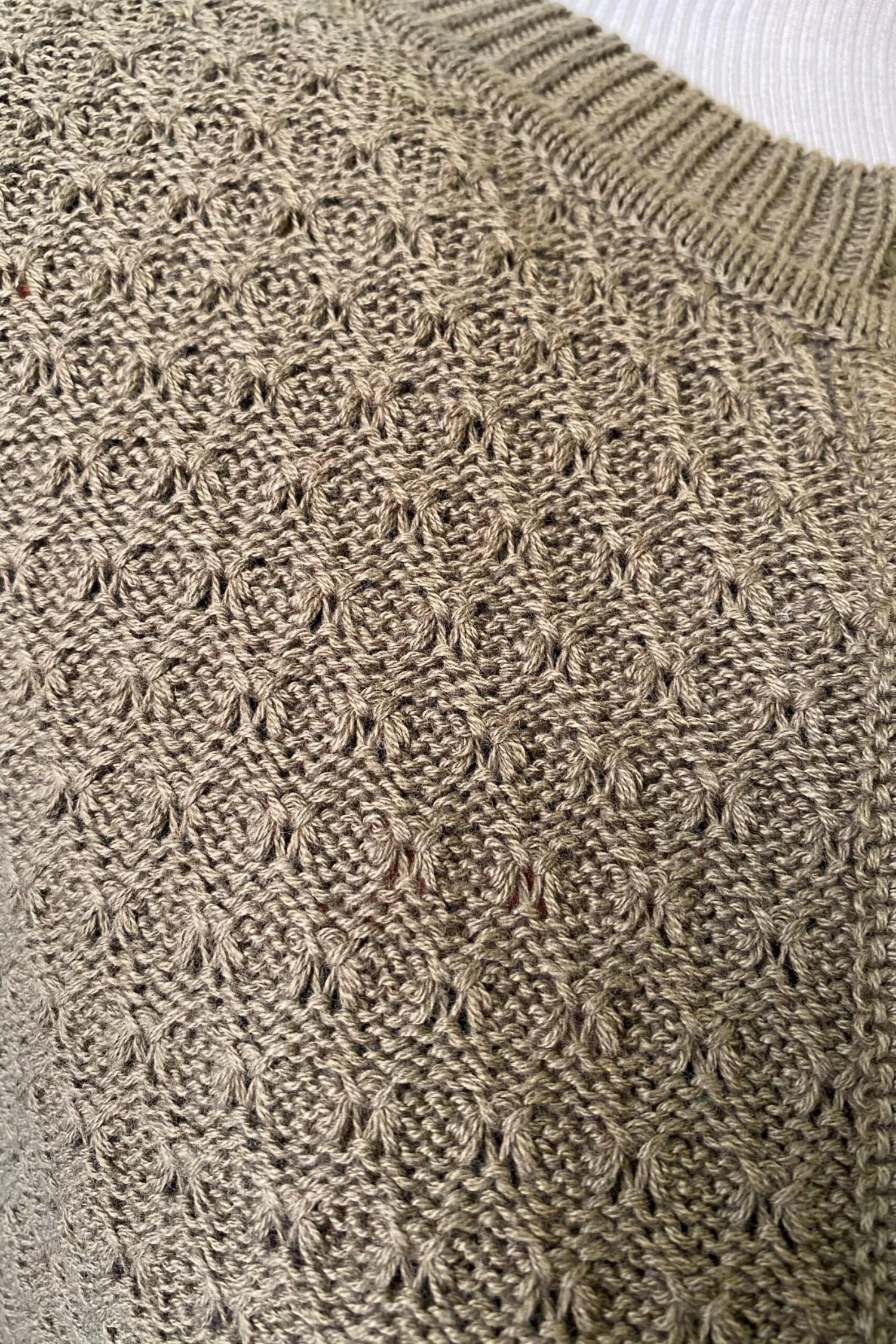 Olive Puff Sleeve Cropped Cardigan Olive Puff Sleeve Cropped Cardigan -MODERN MILLIE Shop image a3d12d75 3596 4573 8ab3 4669a1bd713c scaled