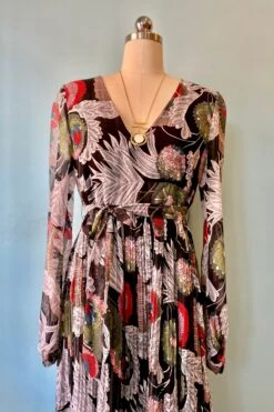 Final Sale Chiffon Pleated Fathomless Midi Dress In Floral Print By Traffic People -MODERN MILLIE Shop image d1532311 7be8 41d7 8d7f 72ad771cf730