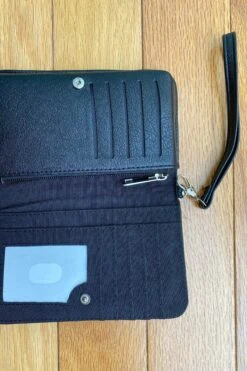 Wizard Of Oz Wallet -MODERN MILLIE Shop image e2288bb6 0b2d 4897 993d 249da47fa374