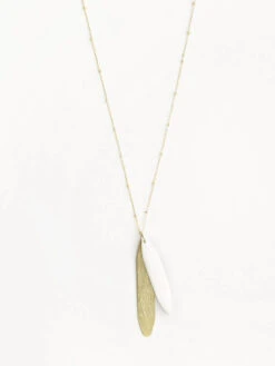 Sona Necklace In White By Mata Traders -MODERN MILLIE Shop sonanecklace1